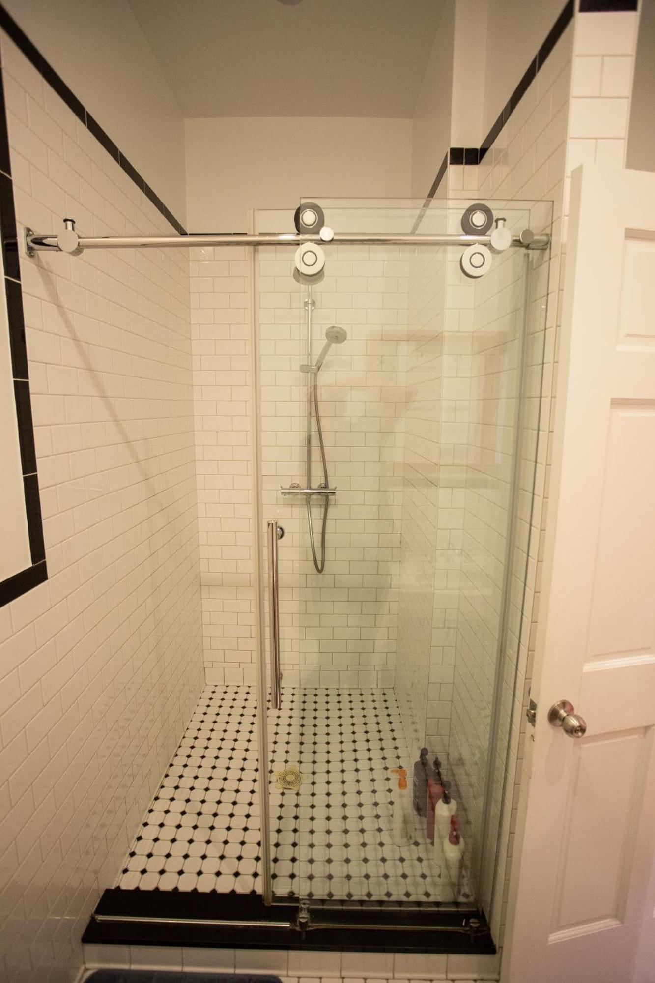 Spacious Downtown Montreal Apartment, 4Br-2Ba,Free Wifi Ngoại thất bức ảnh